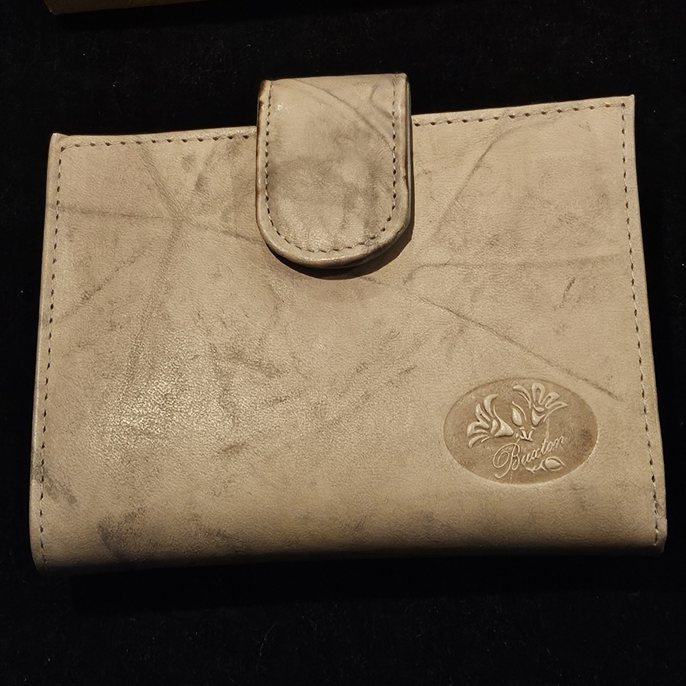 Nwt Buxton Wallet - Picture 3 of 10